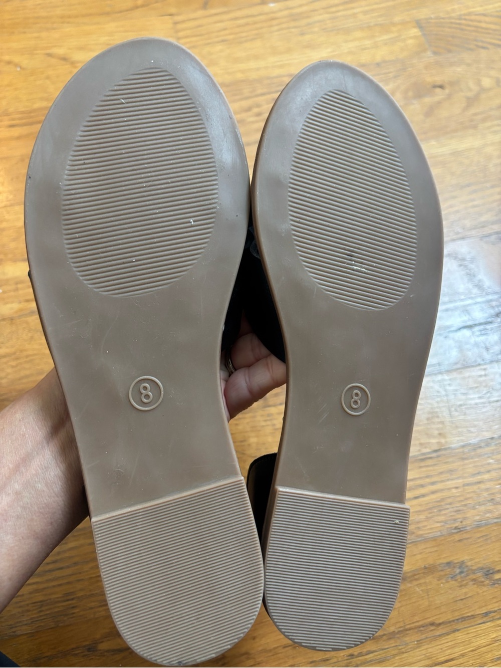 Universal Thread Black Crisscross Leather Flat Sandals - Picture 5 of 6